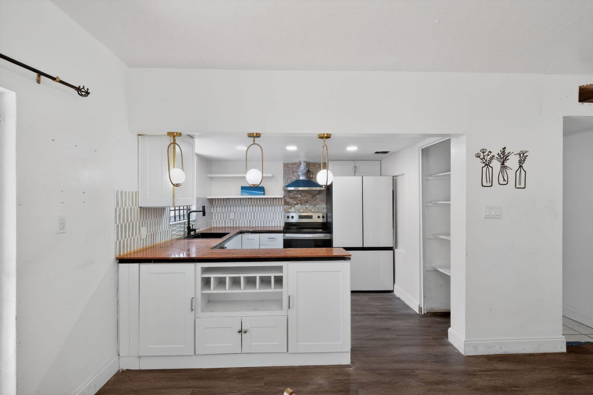 251 NE 142nd Street, Unit 21a, Miami, FL 33161 Photo