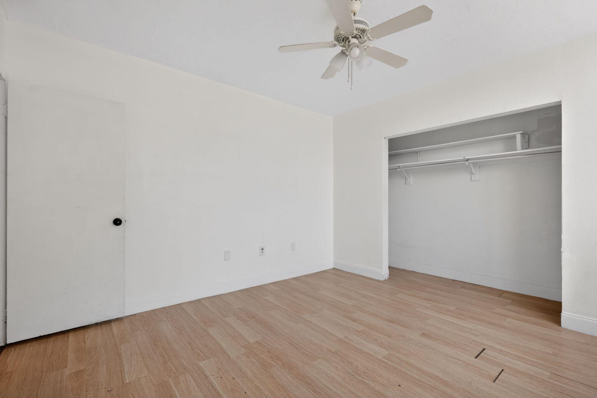 251 NE 142nd Street, Unit 21a, Miami, FL 33161 Photo