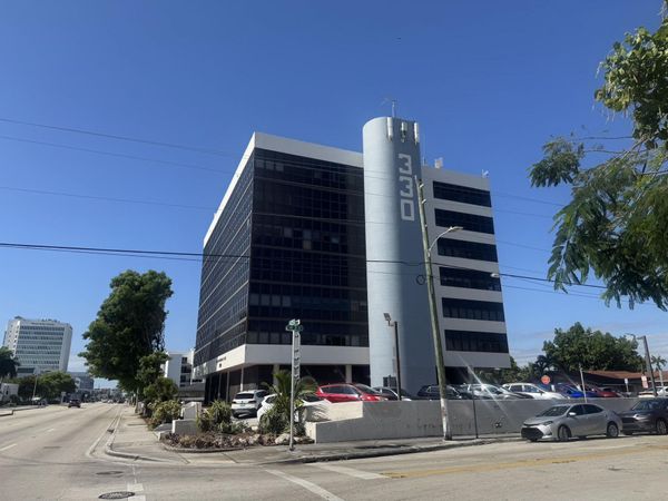 330 SW 27th Avenue, Unit 309, Miami, FL 33135