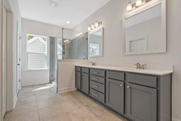 106 Laura Ashley Lane photo 4