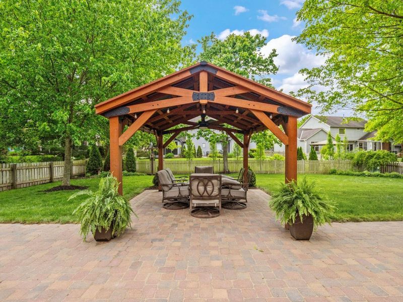 1067 Weatherwood Court, Westerville, OH 43082 Photo 4