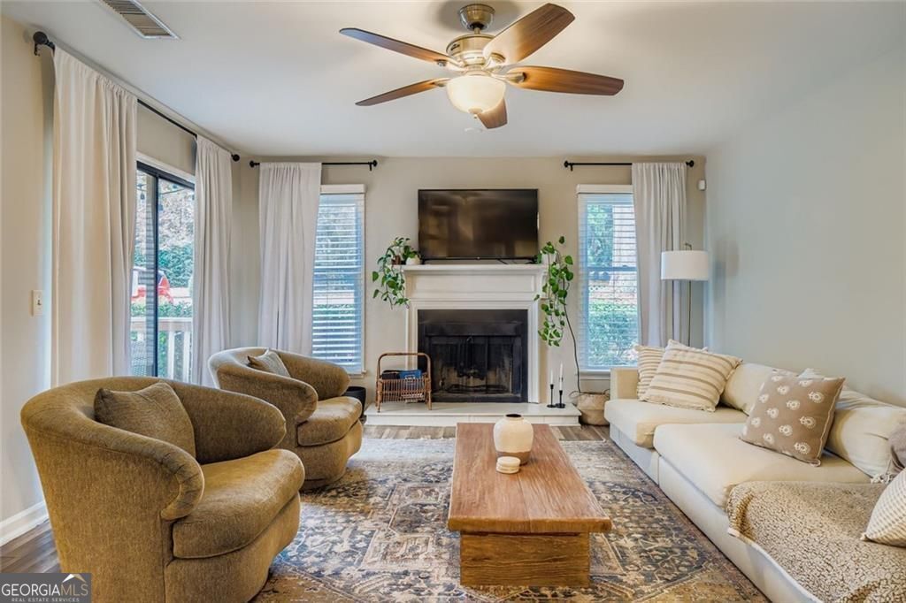 2501 Vineyard Way Se, Smyrna, GA 30082 Main Photo