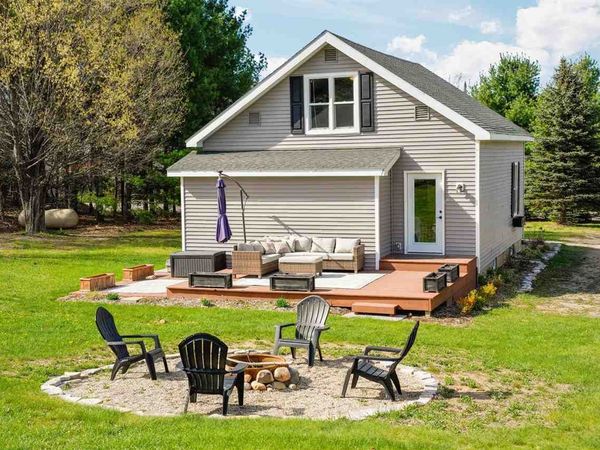 2804 Behling Road, Boyne City, MI 49712
