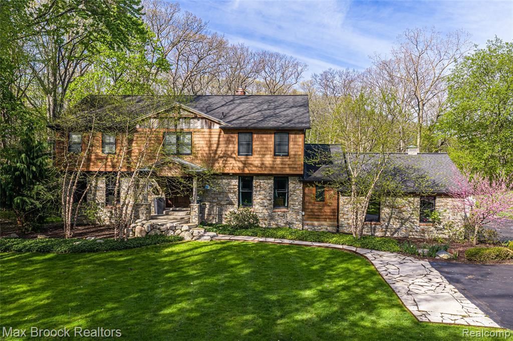 1547 Kensington Road, Bloomfield Township, MI 48304 Main Photo