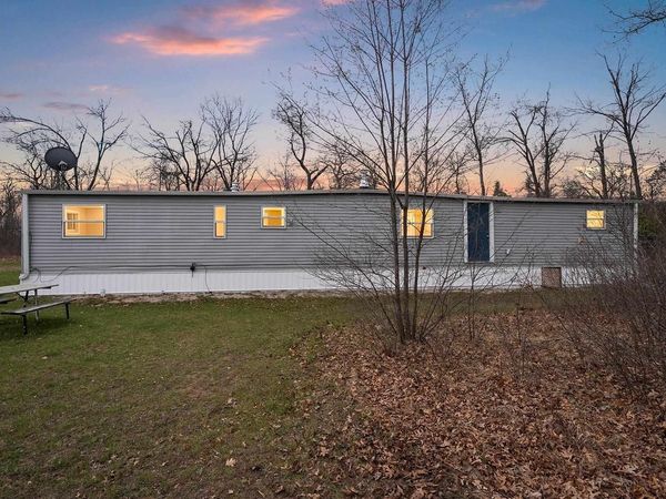 N7240 ACORN LANE, Crivitz, WI 54114