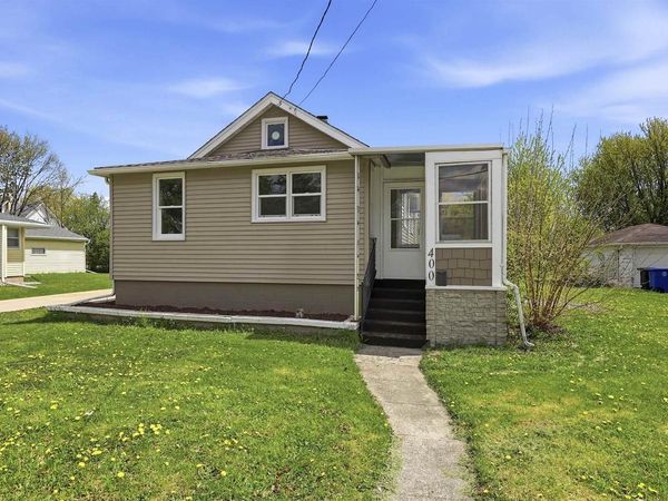 400 DAKOTA STREET, Oshkosh, WI 54902