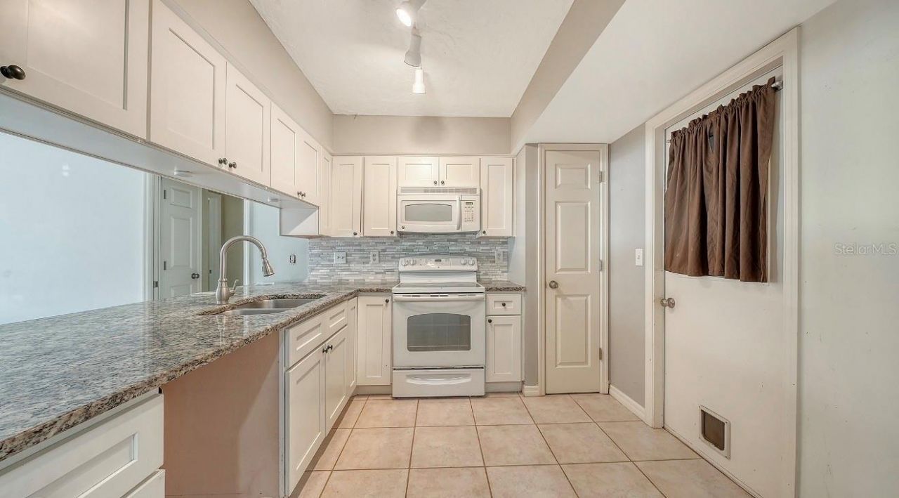 6703 Pointe West Boulevard , Bradenton, FL 34209 Photo
