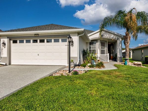 27601 STONEY BROOK DRIVE , LEESBURG, FL 34748