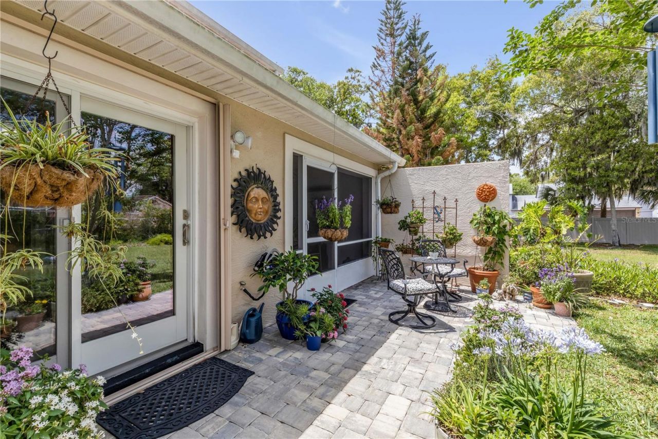 2237 Hawks Cove Circle, New Smyrna Beach, FL 32168 Photo
