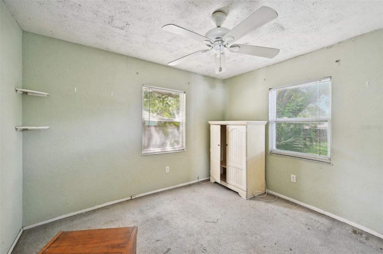 2524 Novus Street , Sarasota, FL 34237 Photo