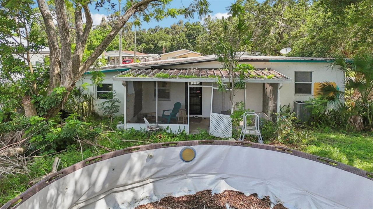 2524 Novus Street , Sarasota, FL 34237 Photo