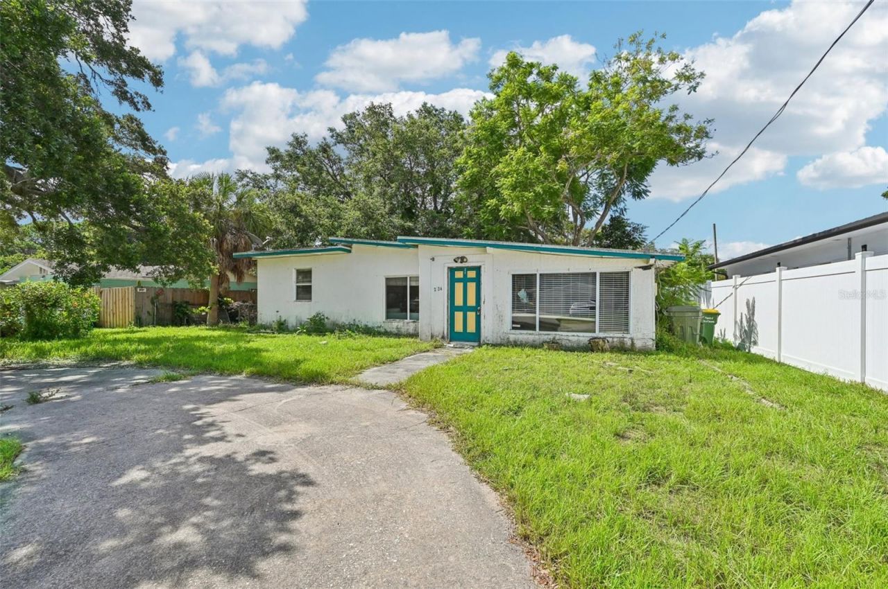 2524 Novus Street , Sarasota, FL 34237 Photo