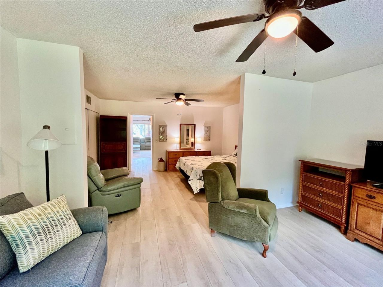 2391 Sumatran Way , Unit 17, Clearwater, FL 33763 Photo