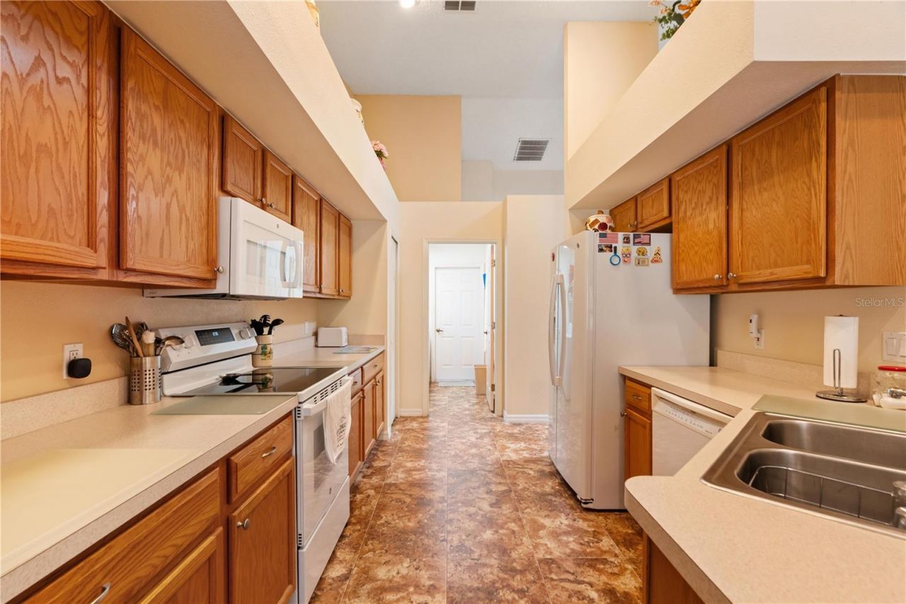 409 Candlestone Court , Spring Hill, FL 34609 Photo