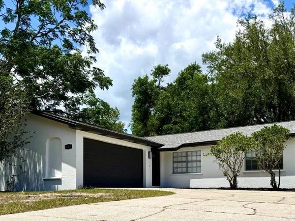 1639 SPRING LAKE ROAD , FRUITLAND PARK, FL 34731