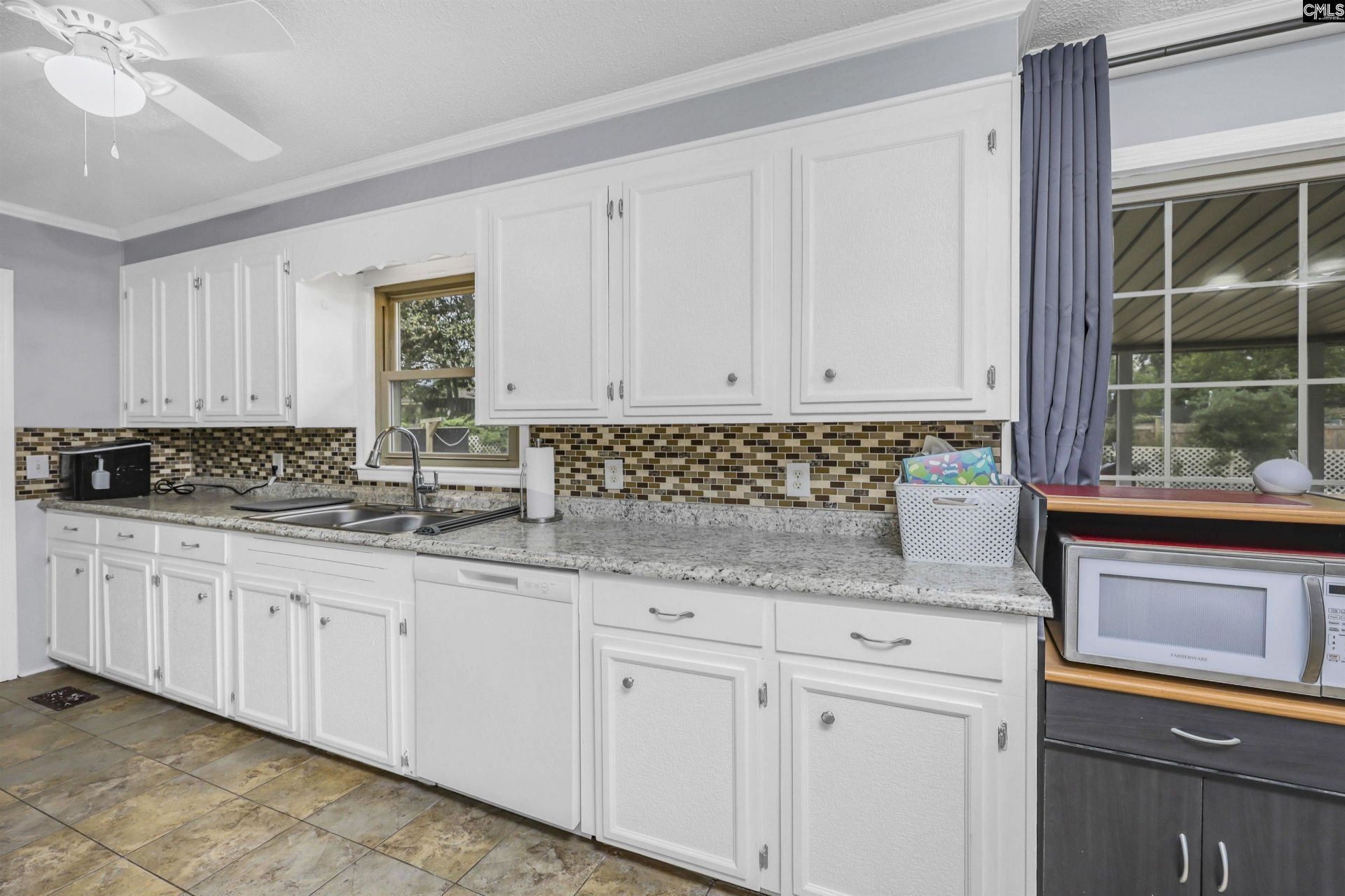3957 Caesars Road Photo 11