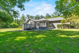 1338 John G Richards Road photo 4