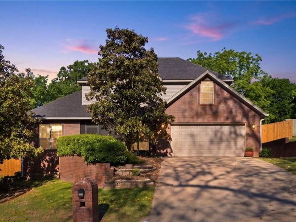 3289 Southridge Drive , Fayetteville, AR 72703