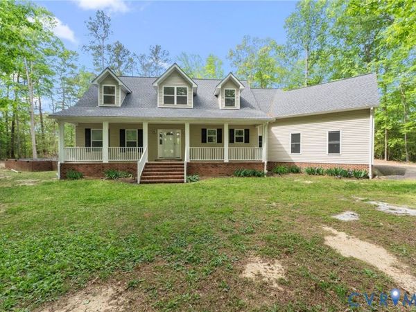 625 Whispering Pines Road , Lancaster, VA 22503