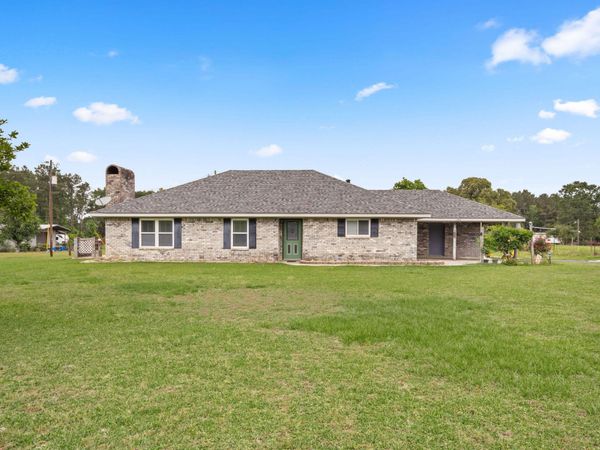 921 Ewell Cooley Rd, DeRidder, LA 70634