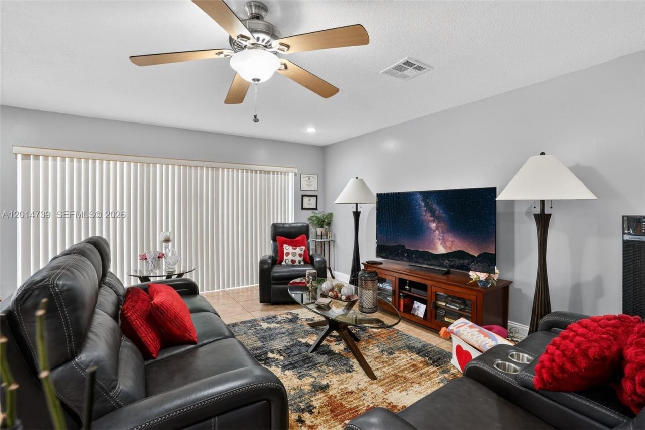 15500 SW 99th Ln , Miami, FL 33196 Photo