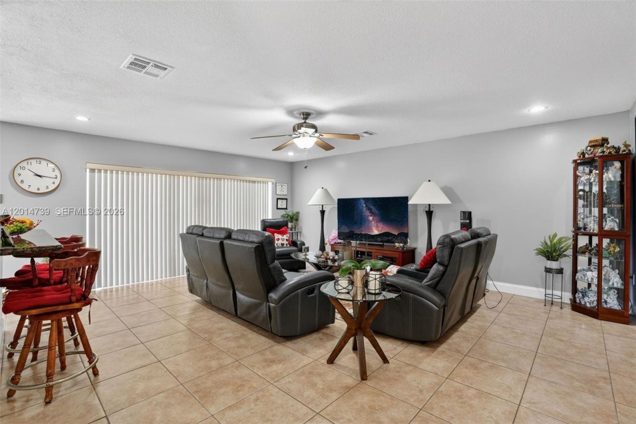 15500 SW 99th Ln , Miami, FL 33196 Photo