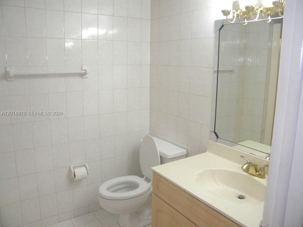 10249 NW 9th St Cir , Unit 104-8, Miami, FL 33172 Photo