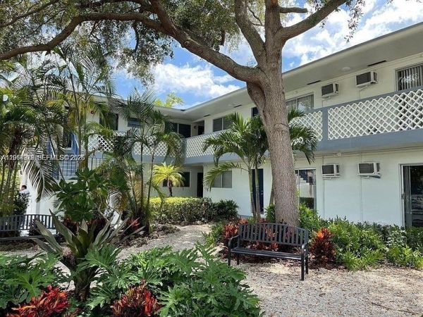 13025 Emerald Dr , Unit 251, North Miami, FL 33181