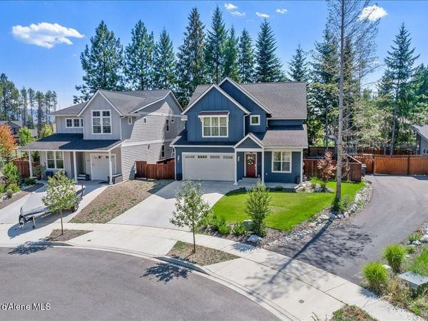 207 Madera Drive , Sandpoint, ID 83864
