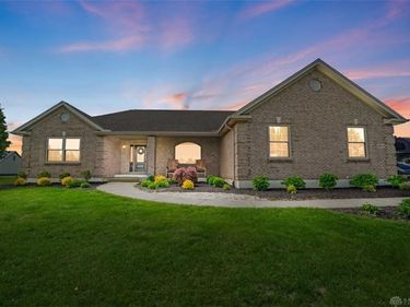 3413 Ash Meadow Lane, Franklin, OH 45005