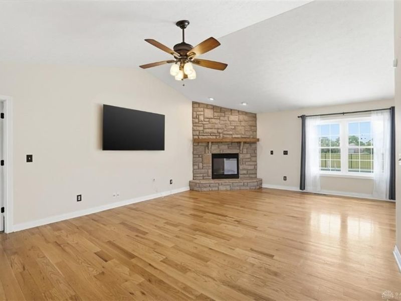 3413 Ash Meadow Lane, Franklin, OH 45005 Photo 11