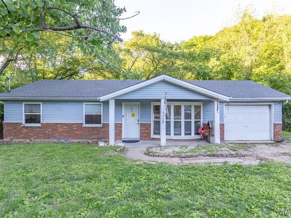 5509 Carla Drive, High Ridge, MO 63049