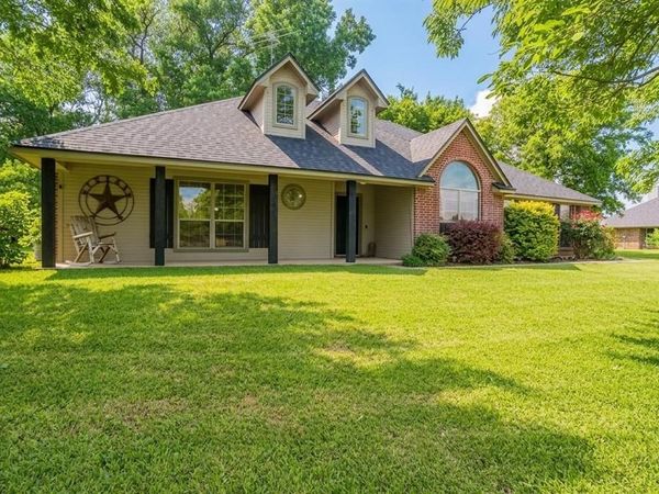 132 Nicole Lane, Weatherford, TX 76087