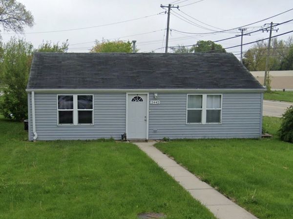 2442 Burbank Street , Joliet, IL 60435