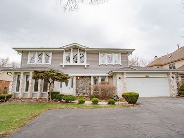 1900 LANDWEHR Road , Northbrook, IL 60062