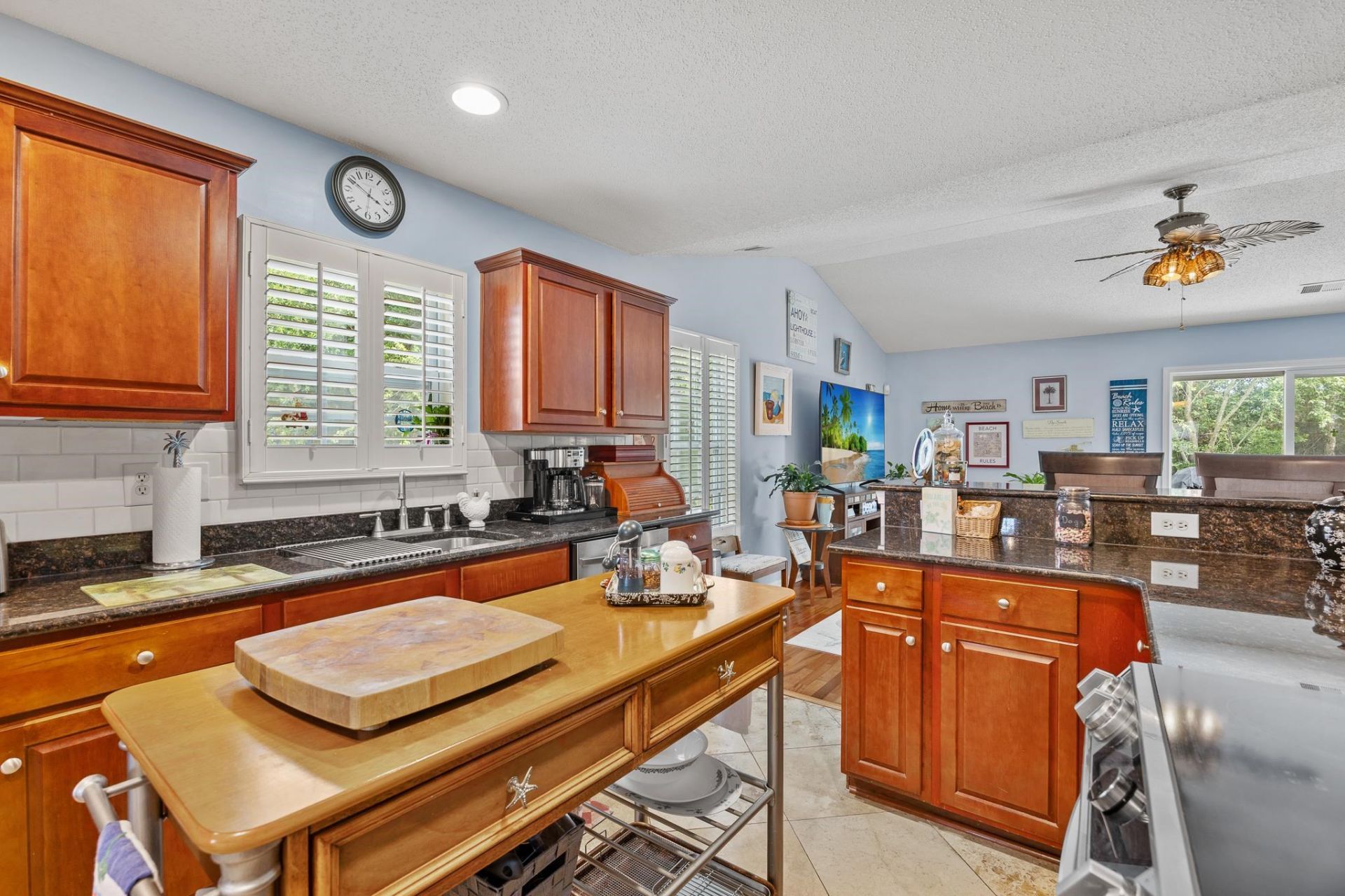 5101 Weatherwood Dr.  Photo 22