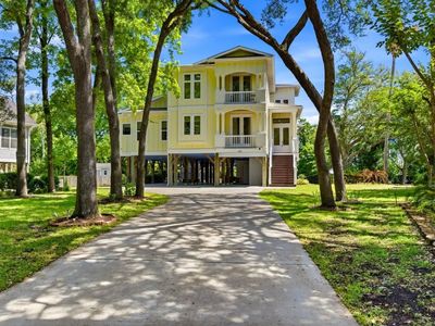 321 N Oak Dr., Surfside Beach, SC 29575
