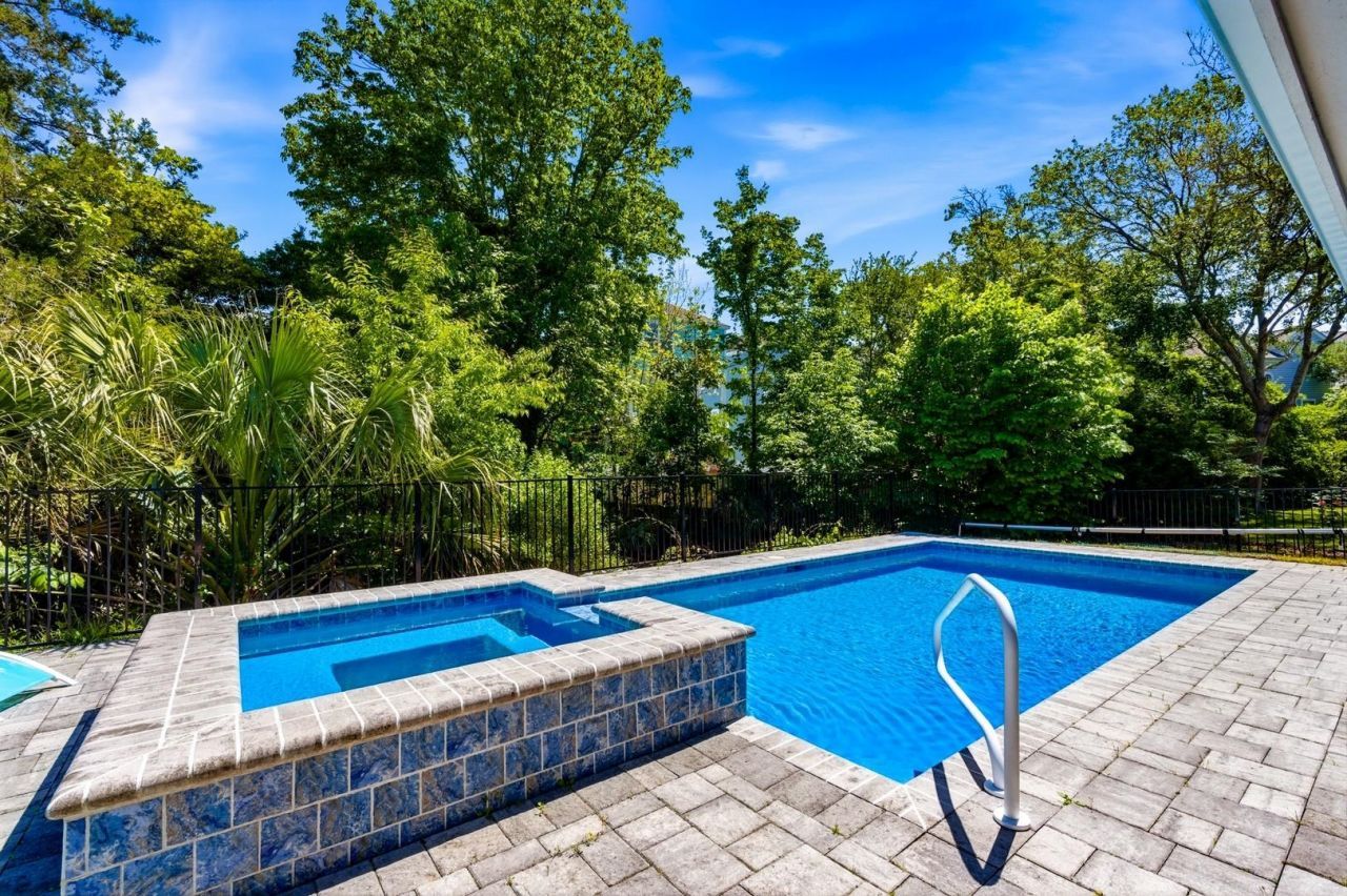 321 N Oak Dr. Photo 42
