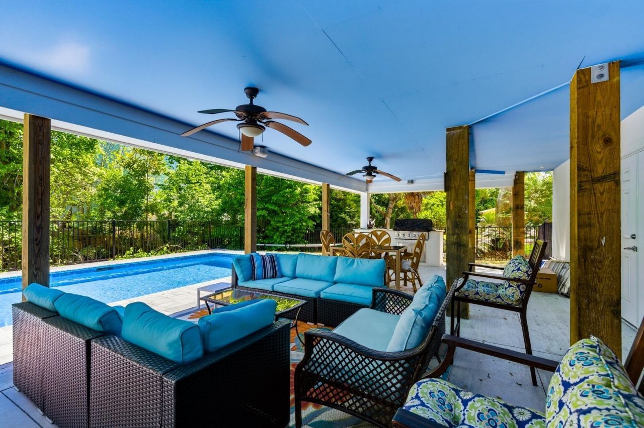 321 N Oak Dr. Photo 44