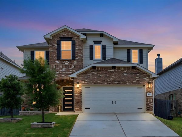 483 Algaroba LOOP, Buda, TX 78610