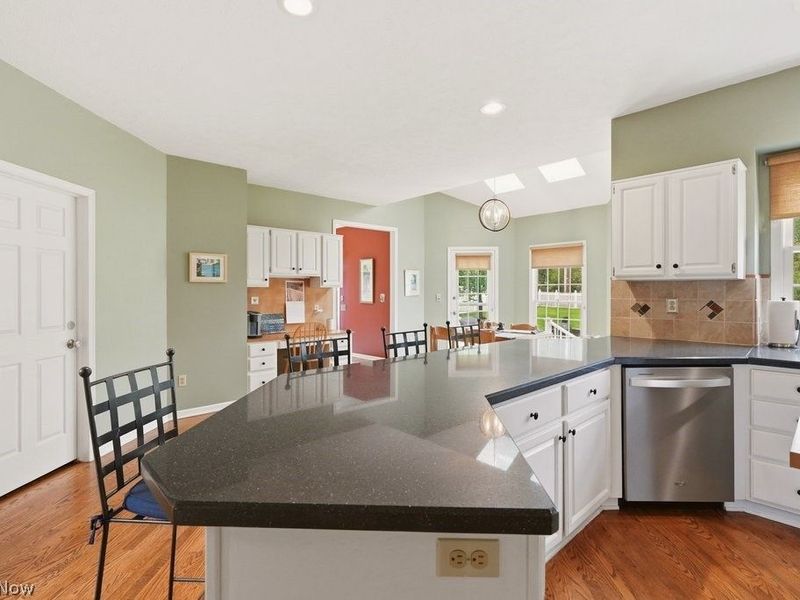 735 Jamestown Court, Hudson, OH 44236 Photo 16