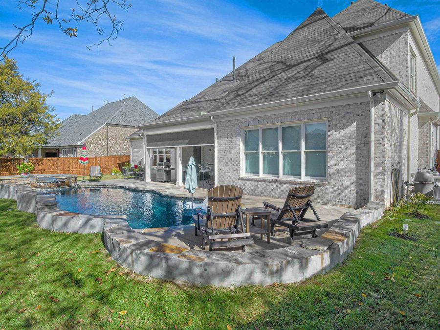 Property Image 5