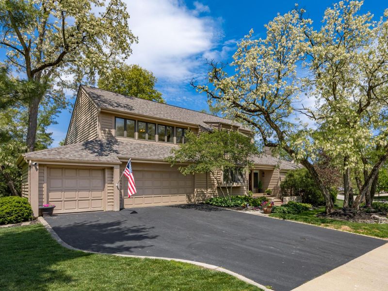 5392 Aryshire Drive, Dublin, OH 43017 Photo 2