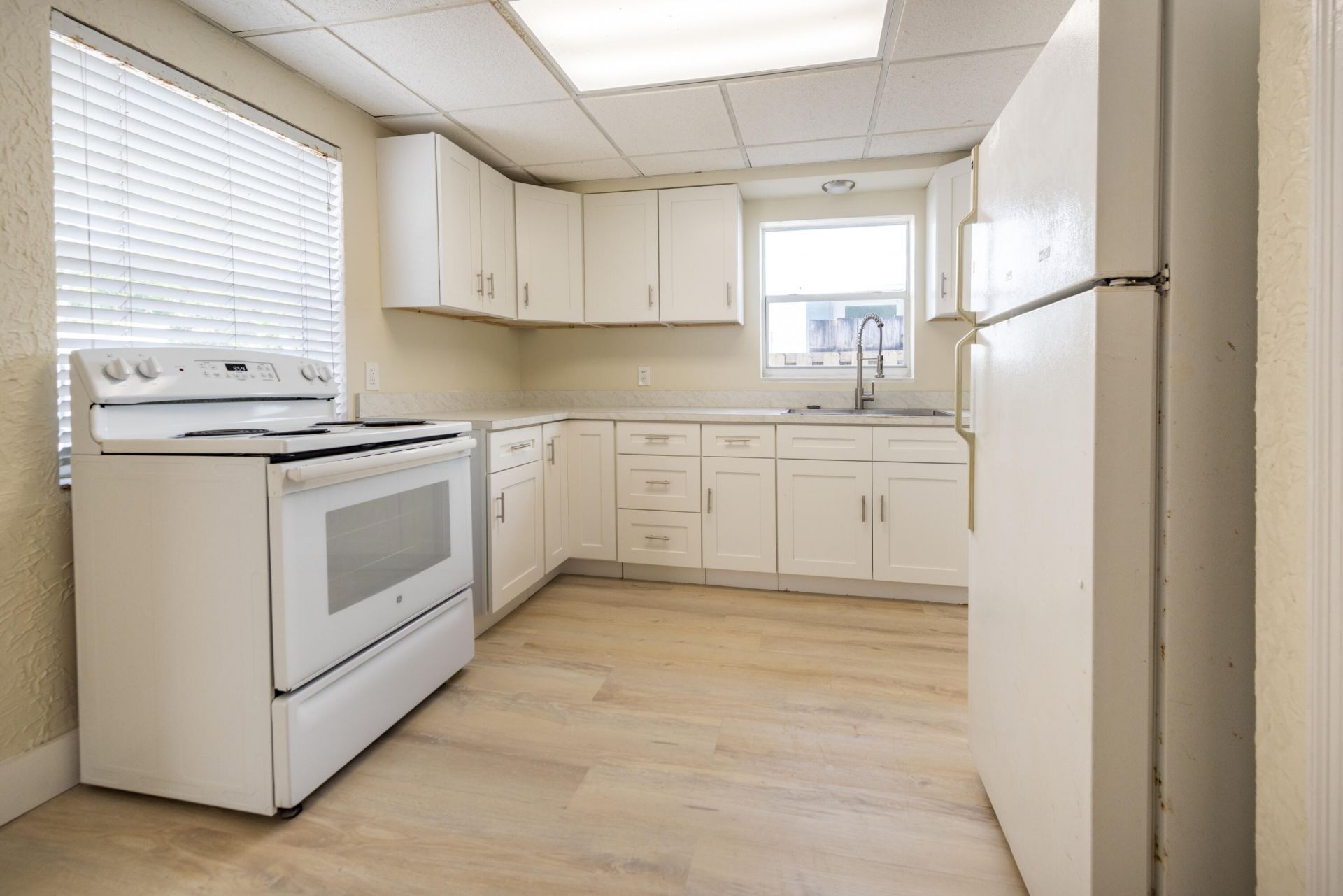 412 SE 17th Street, Unit Front, Fort Lauderdale, FL 33316 Photo