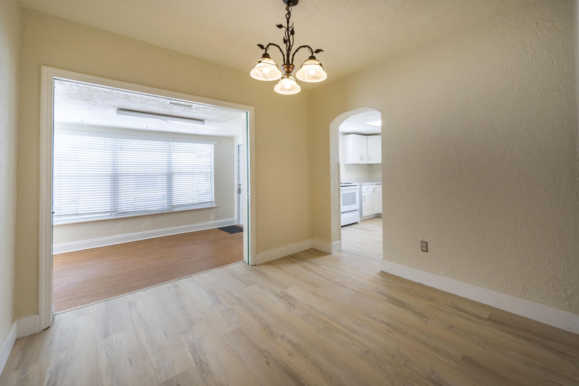 412 SE 17th Street, Unit Front, Fort Lauderdale, FL 33316 Photo