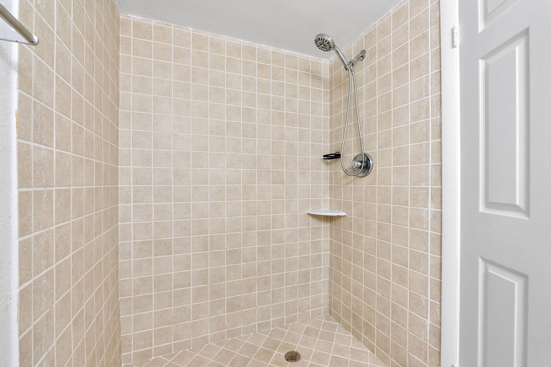 9777 Westview Drive, Unit 1112, Coral Springs, FL 33076 Photo