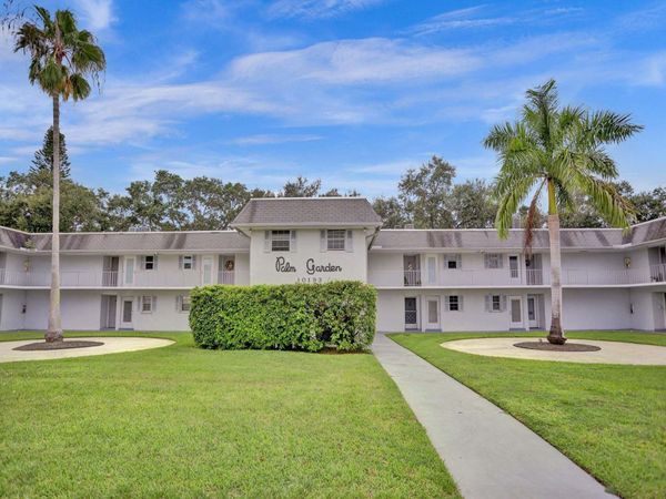 10193 N Military Trail, Unit 206, Palm Beach Gardens, FL 33410