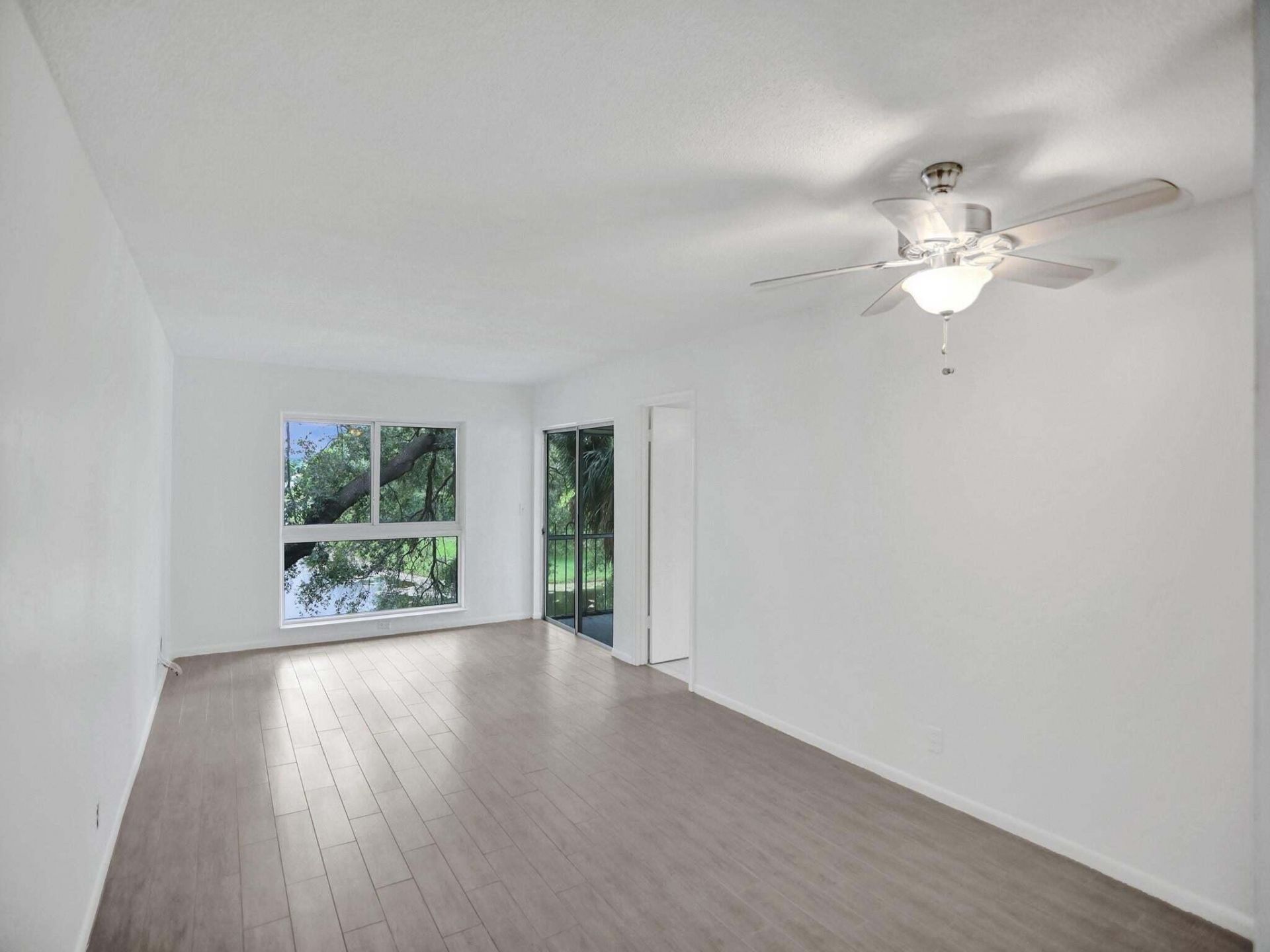 10193 N Military Trail, Unit 206, Palm Beach Gardens, FL 33410 Photo