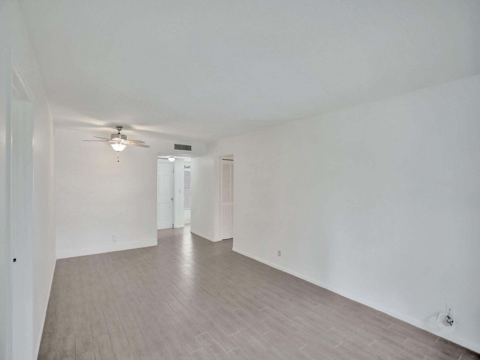 10193 N Military Trail, Unit 206, Palm Beach Gardens, FL 33410 Photo