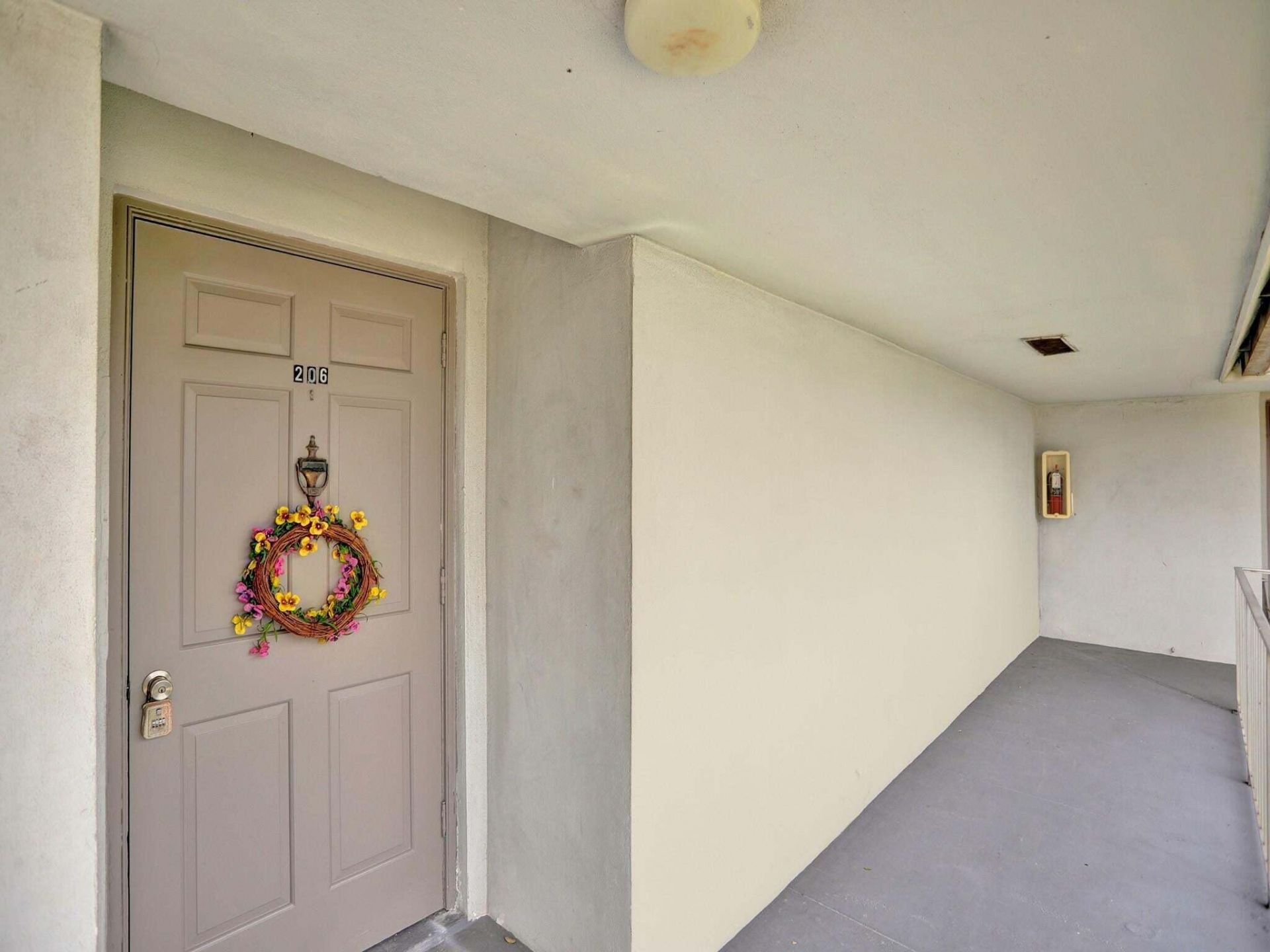 10193 N Military Trail, Unit 206, Palm Beach Gardens, FL 33410 Photo